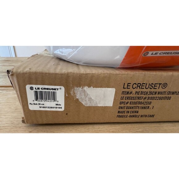 Le Creuset Stoneware Large 26 cm 10 1/4 in 2 1/4 qt 2.1 L Pie Dish White NEW - Picture 8 of 8